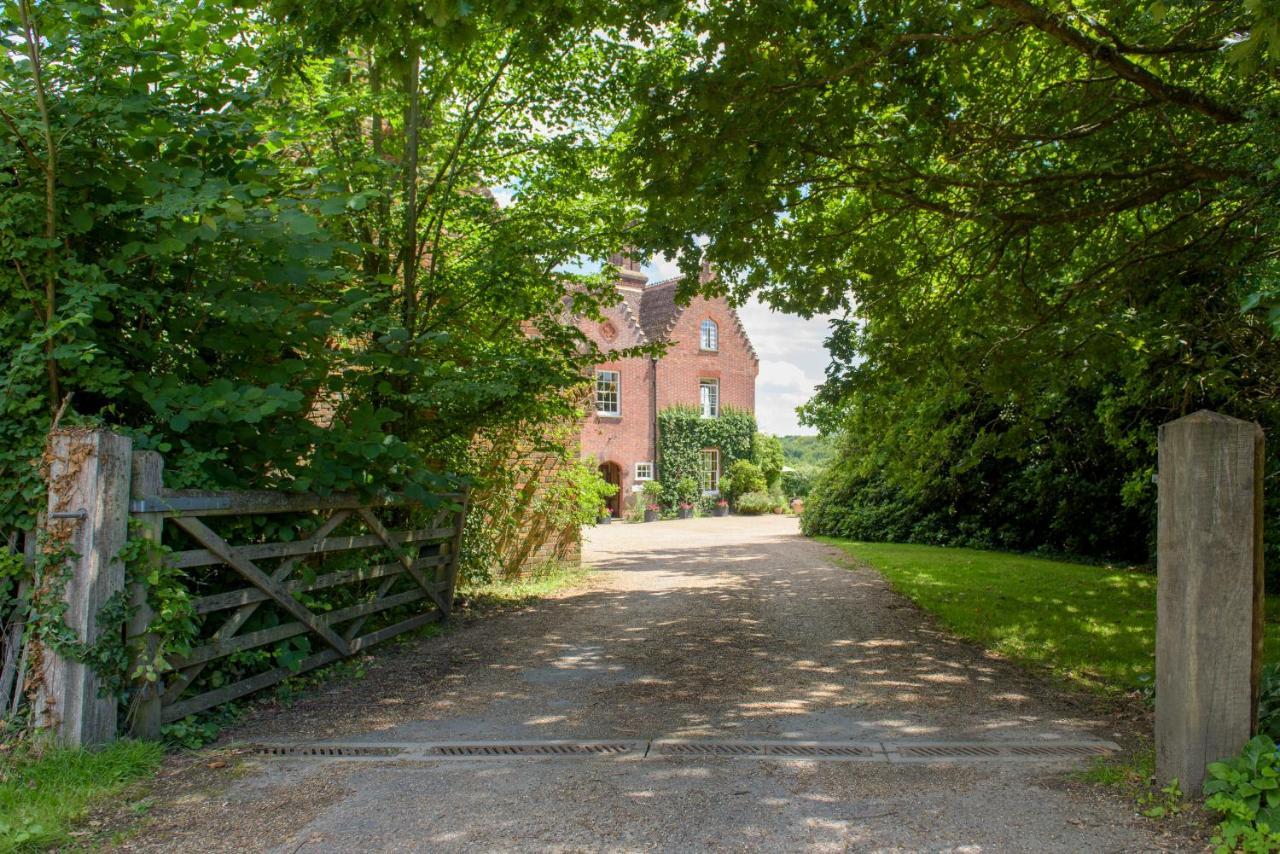 Sissinghurst Castle Farmhouse Exterior photo